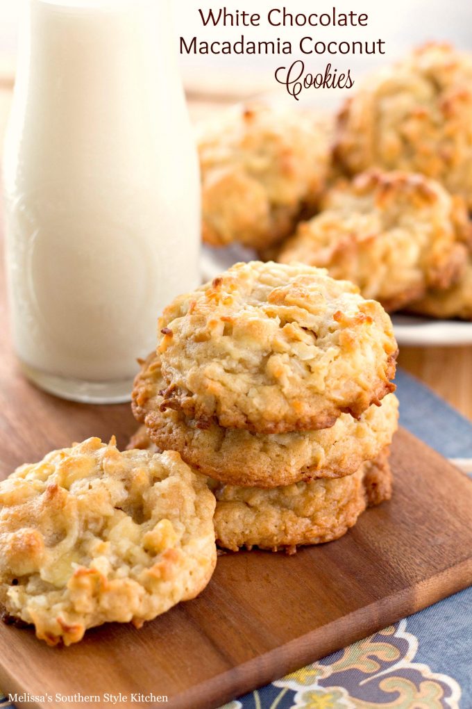 WhiteChocolateMacadamiaCoconutCookies